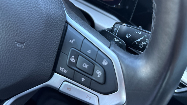 Volkswagen Golf 1.5 eTSI 150 Life 5dr DSG Petrol Hatchback